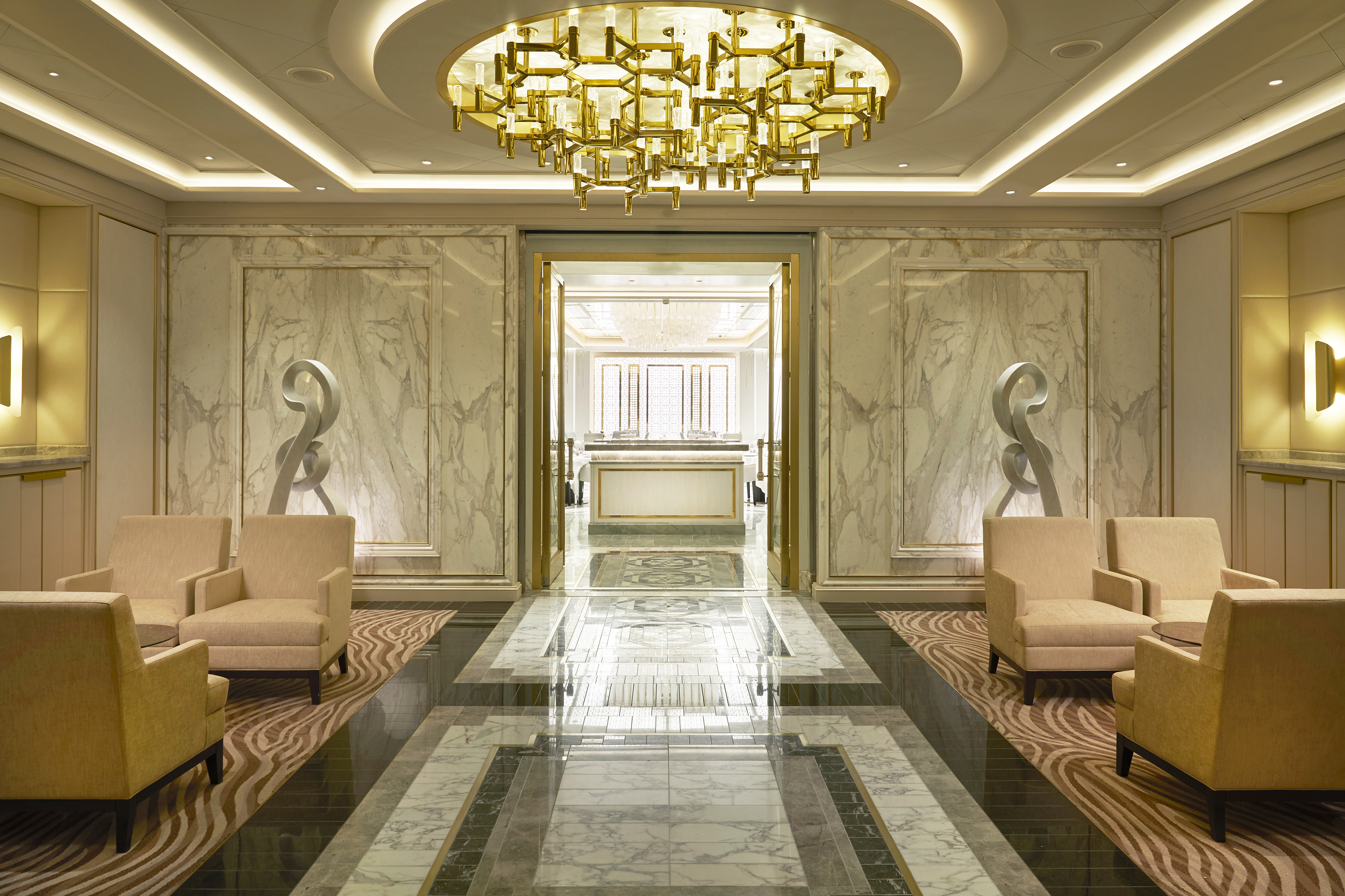 Regent Seven Seas Cruises Seven Seas Splendor Compass Rose 1.jpg
